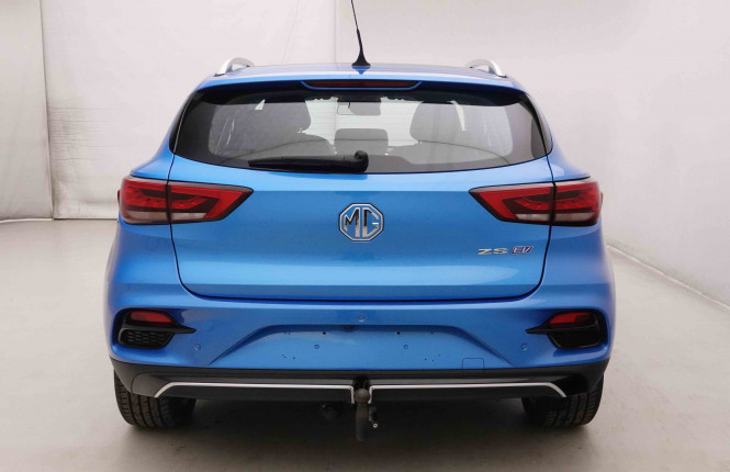 MG_MG_ZS_2652525_30.jpg MG_MG_ZS_2652525_30.jpg