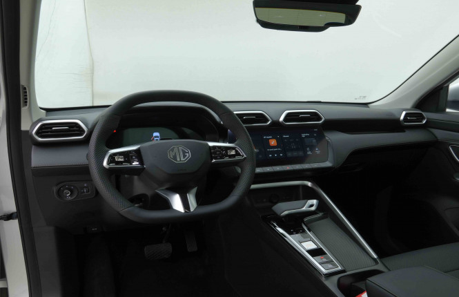 MG_MG_ZS_2654814_7.jpg MG_MG_ZS_2654814_7.jpg