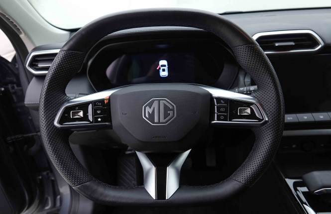 MG_MG_ZS_2655242_8.jpg