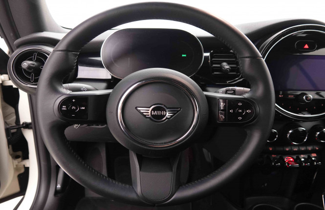 MINI_MINI_COOPERCABR_2549809_13.jpg