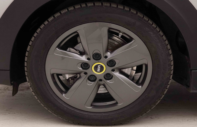 MINI_MINI_COOPERSE_2652955_24.jpg MINI_MINI_COOPERSE_2652955_24.jpg