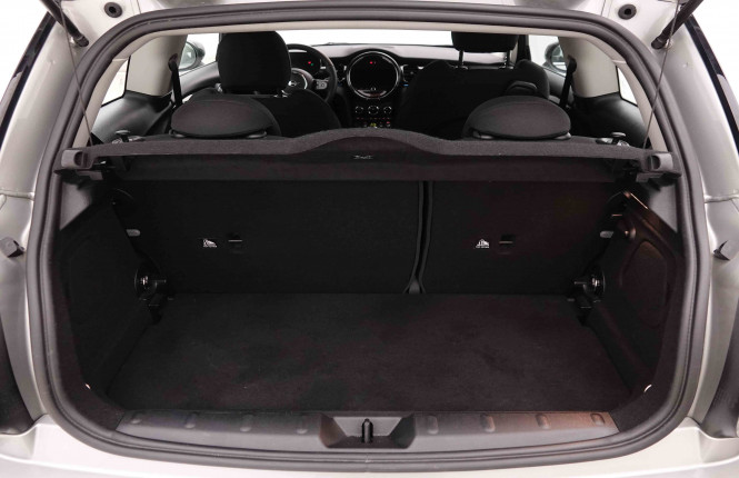 MINI_MINI_COOPERSE_2652955_5.jpg MINI_MINI_COOPERSE_2652955_5.jpg