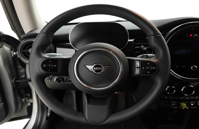 MINI_MINI_COOPERSE_2653690_8.jpg