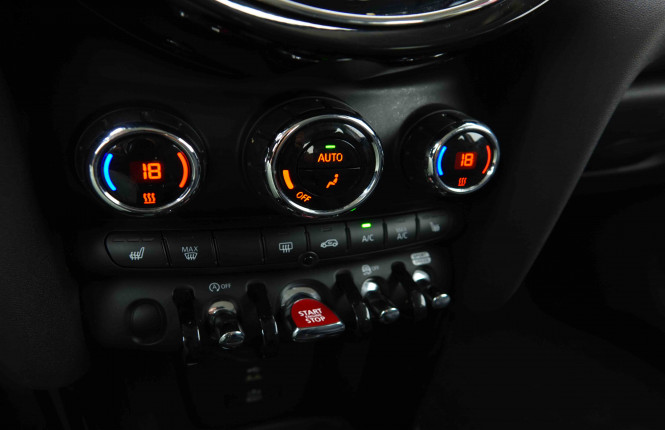 MINI_MINI_COOPER_2654922_11.jpg MINI_MINI_COOPER_2654922_11.jpg