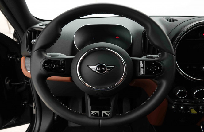 MINI_MINI_COUNTRYSE_2653693_8.jpg