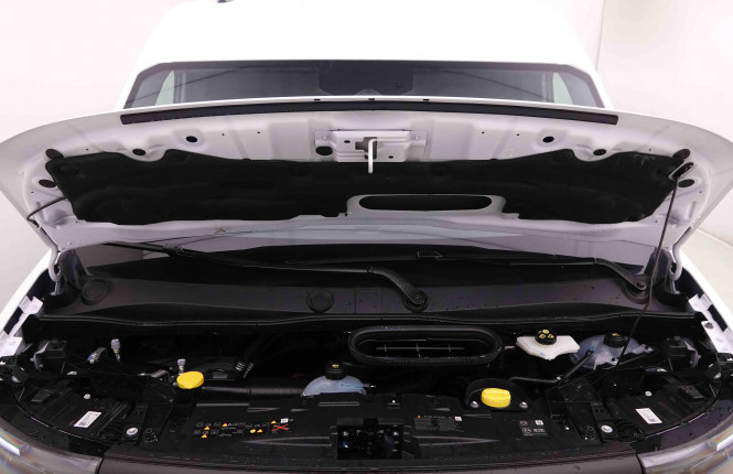 NISSAN_NISSAN_INTERSTAR_2548729_21.jpg