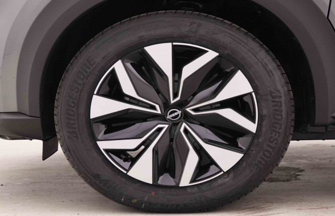 NISSAN_NISSAN_JUKE_2548797_19.jpg