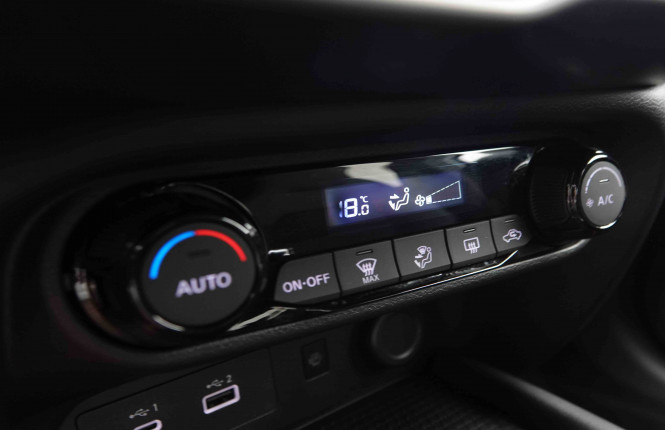 NISSAN_NISSAN_JUKE_2549904_14.jpg