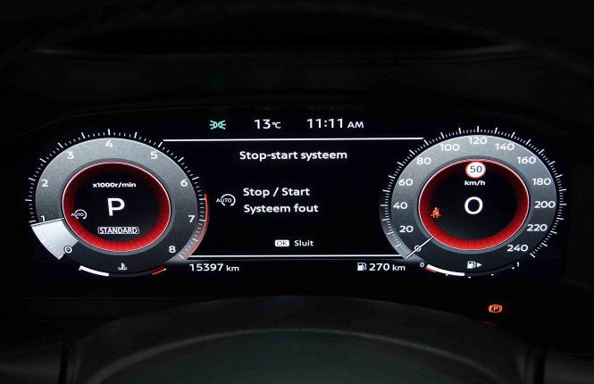 NISSAN_NISSAN_JUKE_2653194_14.jpg
