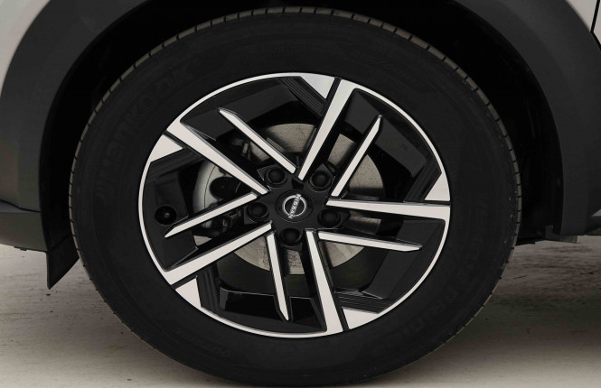NISSAN_NISSAN_JUKE_2653194_20.jpg