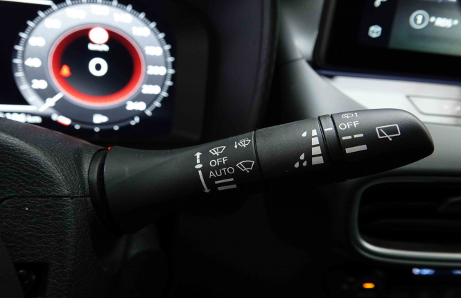 NISSAN_NISSAN_JUKE_2653356_16.jpg