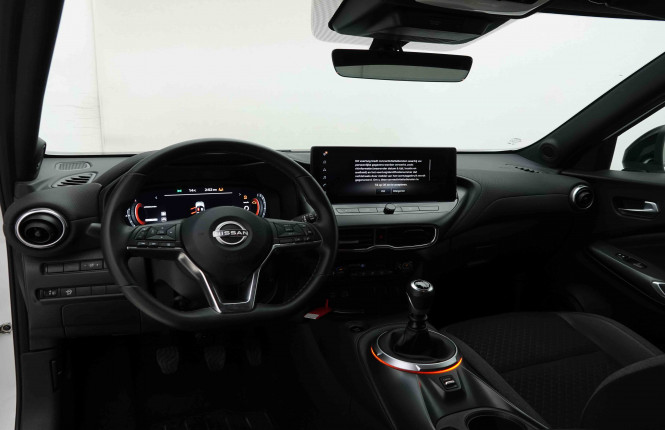NISSAN_NISSAN_JUKE_2653361_7.jpg