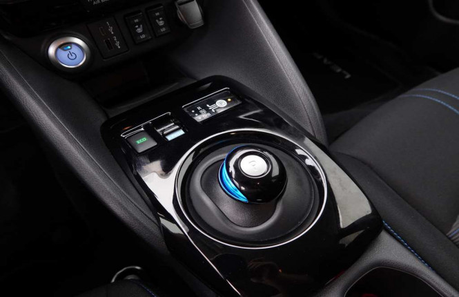 NISSAN_NISSAN_LEAF_2654704_46.jpg NISSAN_NISSAN_LEAF_2654704_46.jpg