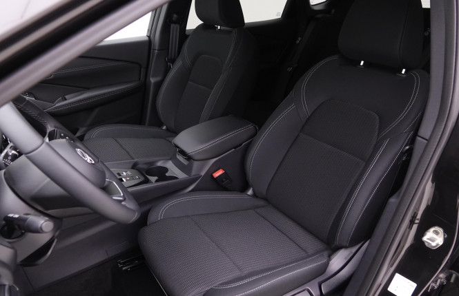NISSAN_NISSAN_QASHQAI_2445591_6.jpg