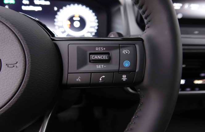 NISSAN_NISSAN_QASHQAI_2547721_17.jpg