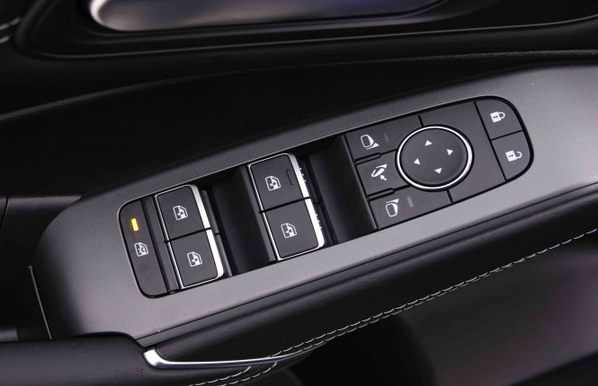 NISSAN_NISSAN_QASHQAI_2547721_18.jpg