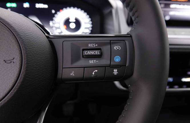 NISSAN_NISSAN_QASHQAI_2547914_17.jpg