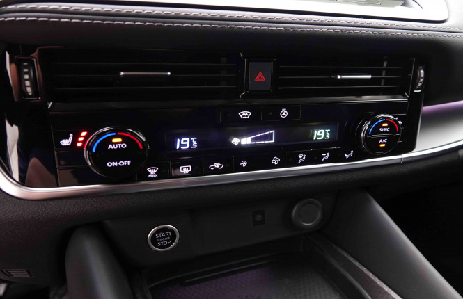 NISSAN_NISSAN_QASHQAI_2548810_13.jpg