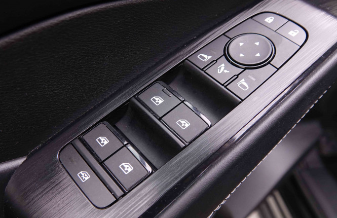 NISSAN_NISSAN_QASHQAI_2549185_19.jpg