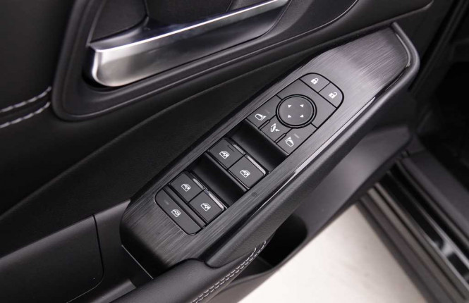 NISSAN_NISSAN_QASHQAI_2549772_20.jpg
