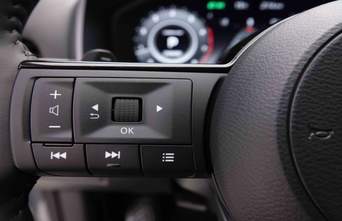 NISSAN_NISSAN_QASHQAI_2550235_18.jpg NISSAN_NISSAN_QASHQAI_2550235_18.jpg