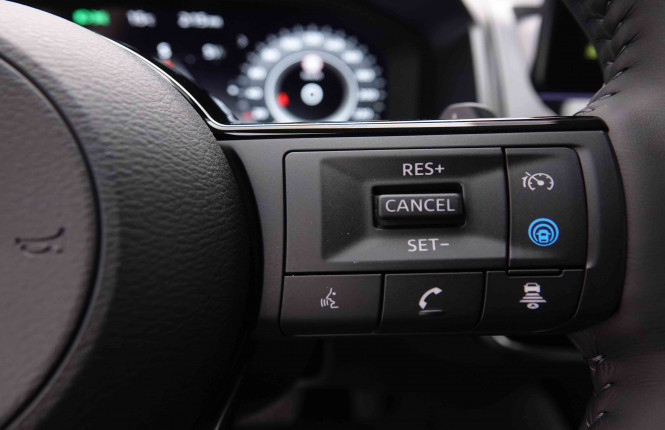 NISSAN_NISSAN_QASHQAI_2550236_19.jpg NISSAN_NISSAN_QASHQAI_2550236_19.jpg