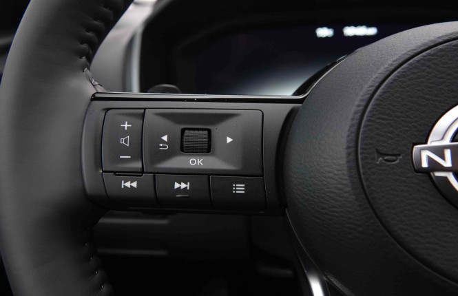 NISSAN_NISSAN_QASHQAI_2550370_18.jpg