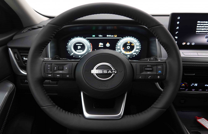 NISSAN_NISSAN_QASHQAI_2550376_8.jpg