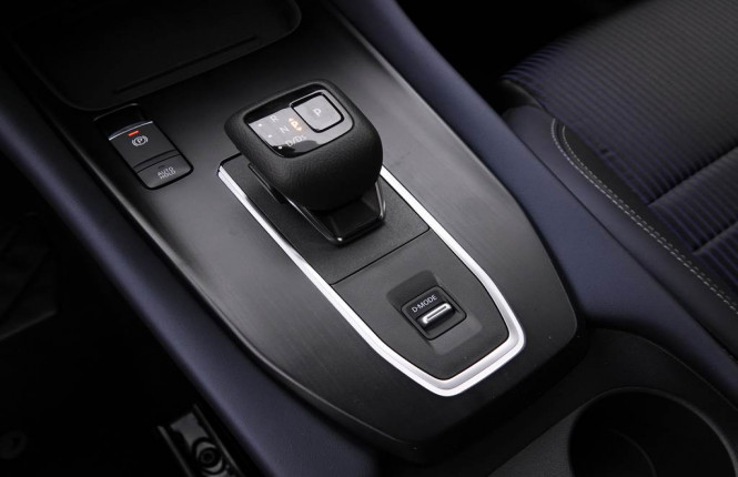 NISSAN_NISSAN_QASHQAI_2652187_16.jpg NISSAN_NISSAN_QASHQAI_2652187_16.jpg