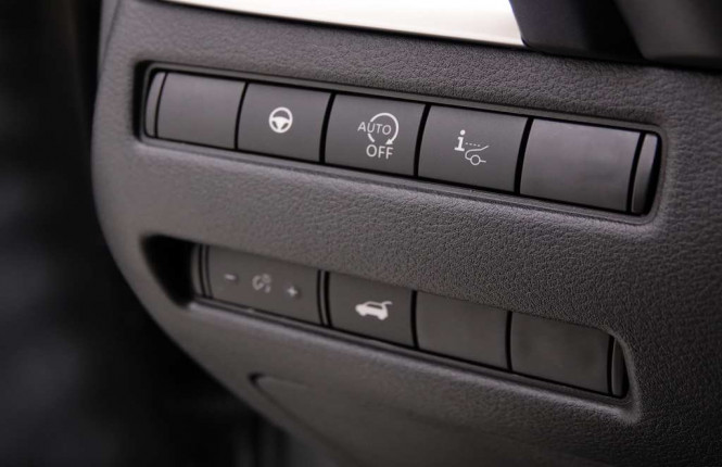 NISSAN_NISSAN_QASHQAI_2652187_9.jpg NISSAN_NISSAN_QASHQAI_2652187_9.jpg