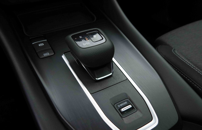 NISSAN_NISSAN_QASHQAI_2652655_15.jpg