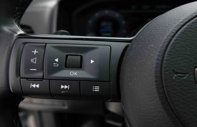 NISSAN_NISSAN_QASHQAI_2652655_19.jpg