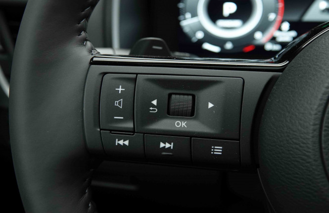 NISSAN_NISSAN_QASHQAI_2653742_18.jpg