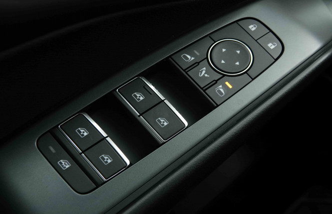 NISSAN_NISSAN_QASHQAI_2653742_20.jpg
