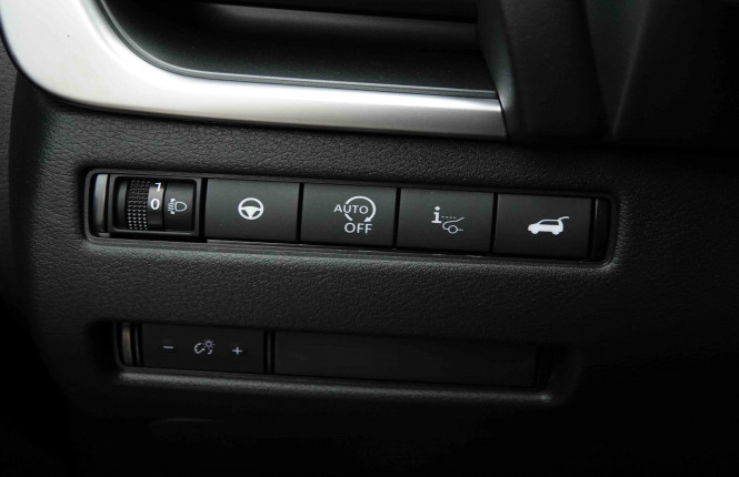 NISSAN_NISSAN_QASHQAI_2653742_21.jpg