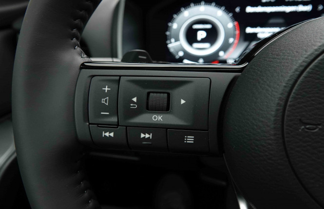 NISSAN_NISSAN_QASHQAI_2653757_18.jpg NISSAN_NISSAN_QASHQAI_2653757_18.jpg