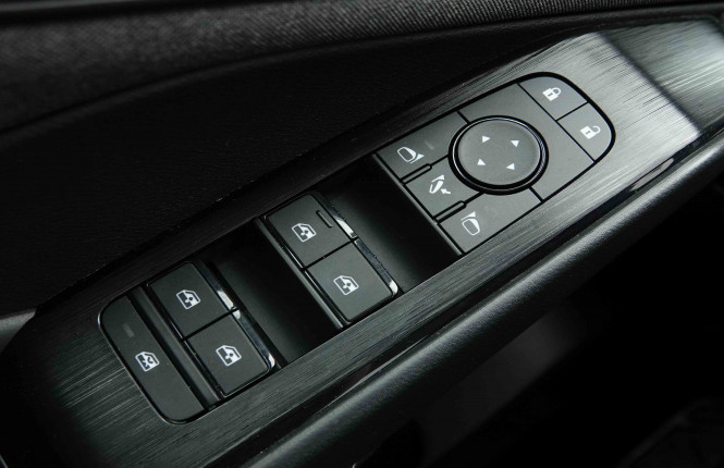 NISSAN_NISSAN_QASHQAI_2653920_18.jpg NISSAN_NISSAN_QASHQAI_2653920_18.jpg