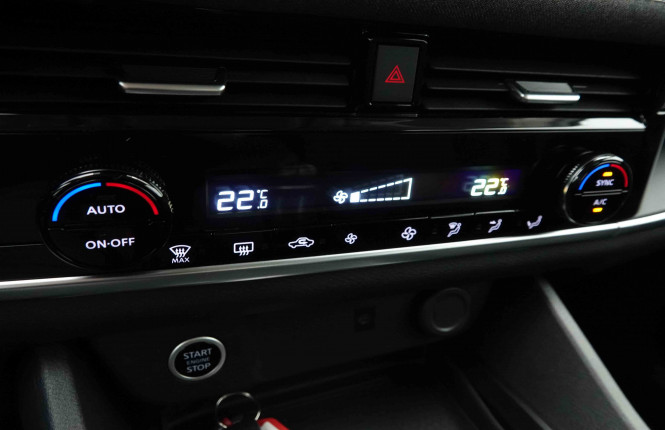 NISSAN_NISSAN_QASHQAI_2653925_11.jpg NISSAN_NISSAN_QASHQAI_2653925_11.jpg