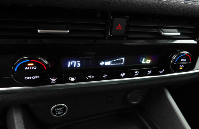 NISSAN_NISSAN_QASHQAI_2653926_11.jpg NISSAN_NISSAN_QASHQAI_2653926_11.jpg