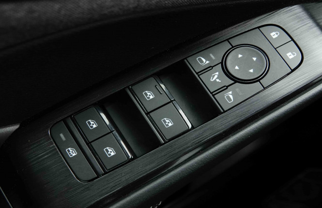 NISSAN_NISSAN_QASHQAI_2653926_17.jpg NISSAN_NISSAN_QASHQAI_2653926_17.jpg