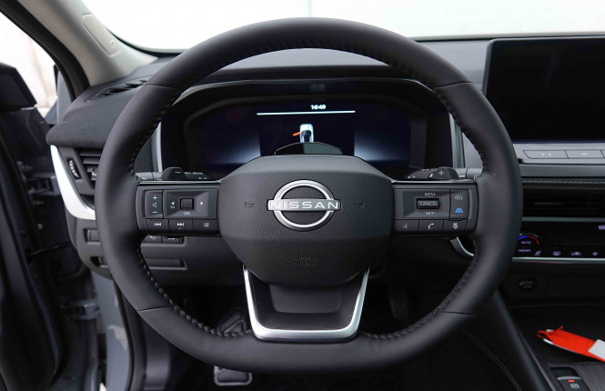 NISSAN_NISSAN_QASHQAI_2655137_10.jpg