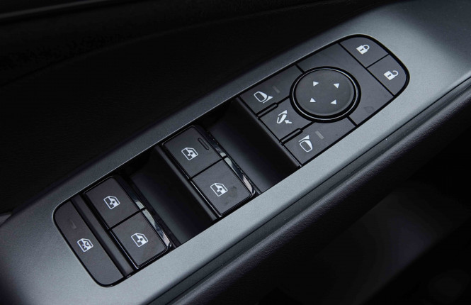 NISSAN_NISSAN_QASHQAI_2655137_21.jpg