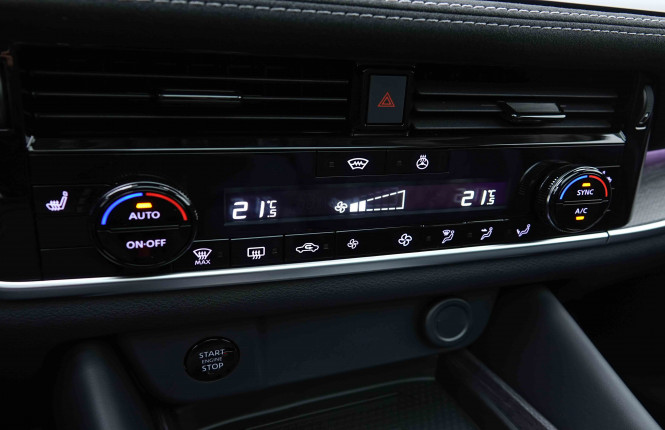 NISSAN_NISSAN_QASHQAI_2655138_14.jpg