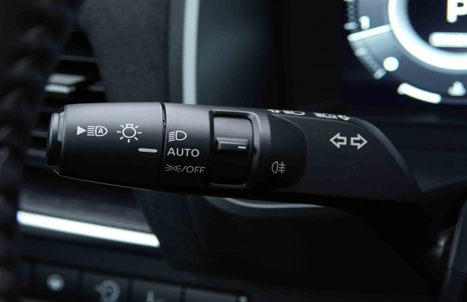 NISSAN_NISSAN_QASHQAI_2655138_18.jpg