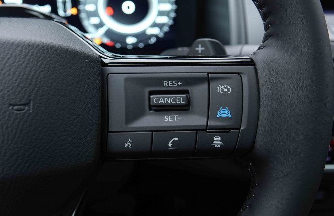 NISSAN_NISSAN_QASHQAI_2655138_21.jpg