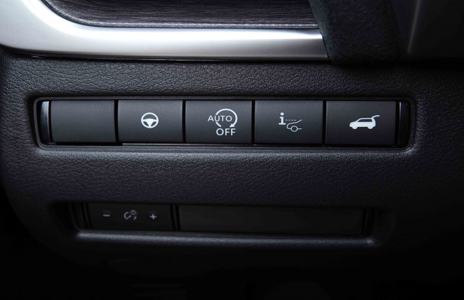 NISSAN_NISSAN_QASHQAI_2655138_22.jpg