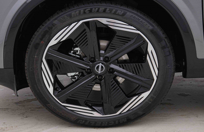 NISSAN_NISSAN_QASHQAI_2655138_25.jpg