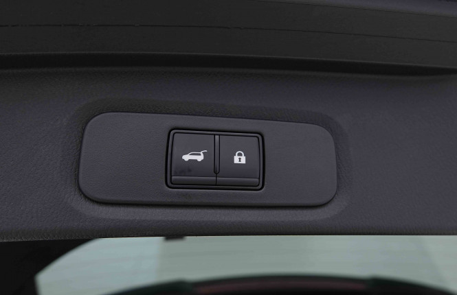 NISSAN_NISSAN_QASHQAI_2655138_6.jpg