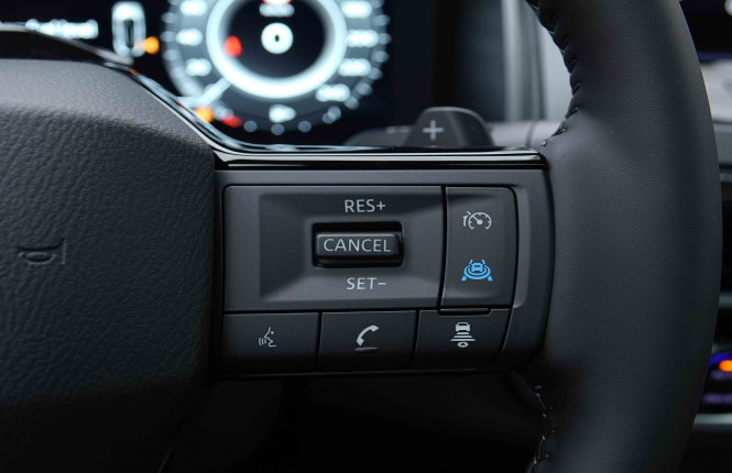 NISSAN_NISSAN_QASHQAI_2655139_20.jpg