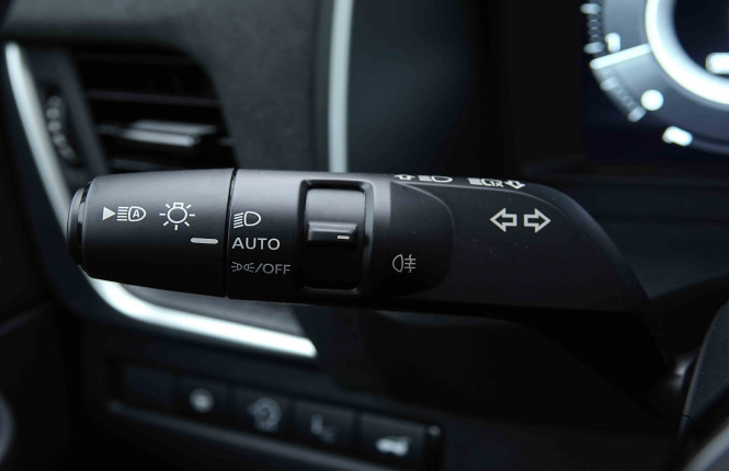 NISSAN_NISSAN_QASHQAI_2655140_17.jpg